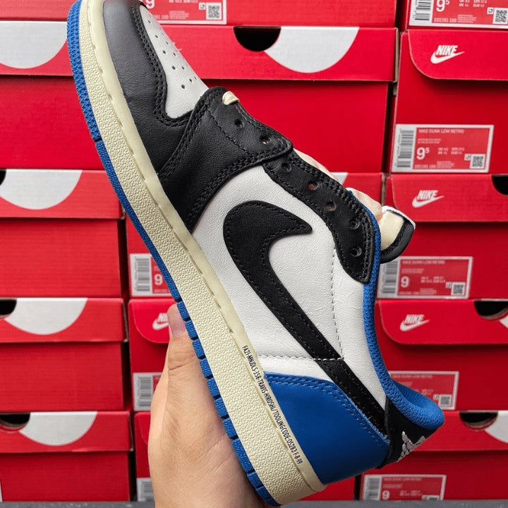 Travis Scott x Fragment Design x Air Jordan 1 Low