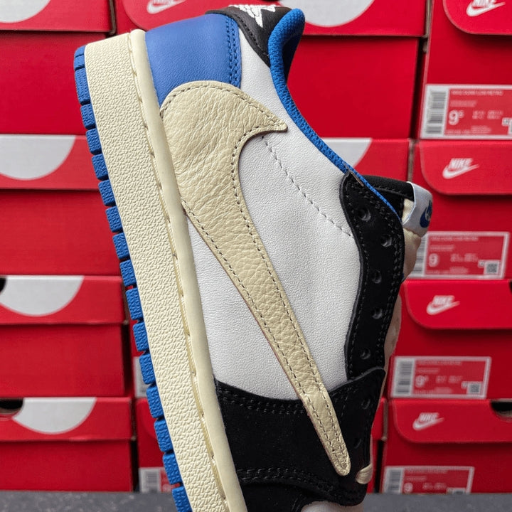 Travis Scott x Fragment Design x Air Jordan 1 Low