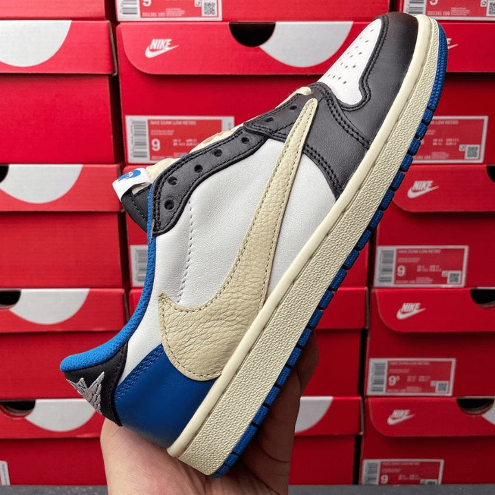 Travis Scott x Fragment Design x Air Jordan 1 Low
