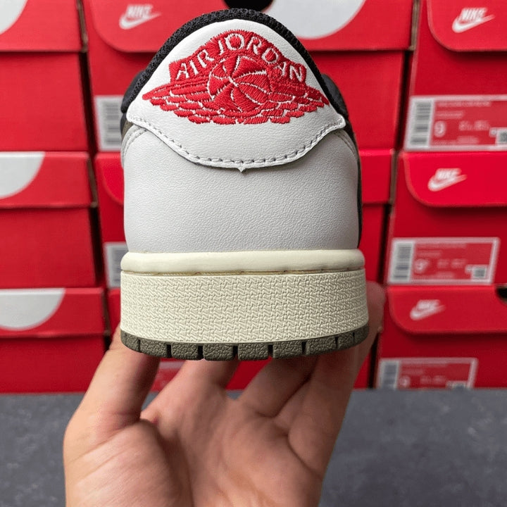 Travis Scott x Air Jordan 1 Low Olive