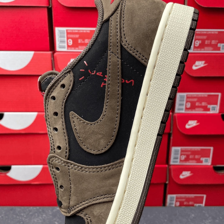Travis Scott x Air Jordan 1 Low Retro SP Dark Mocha
