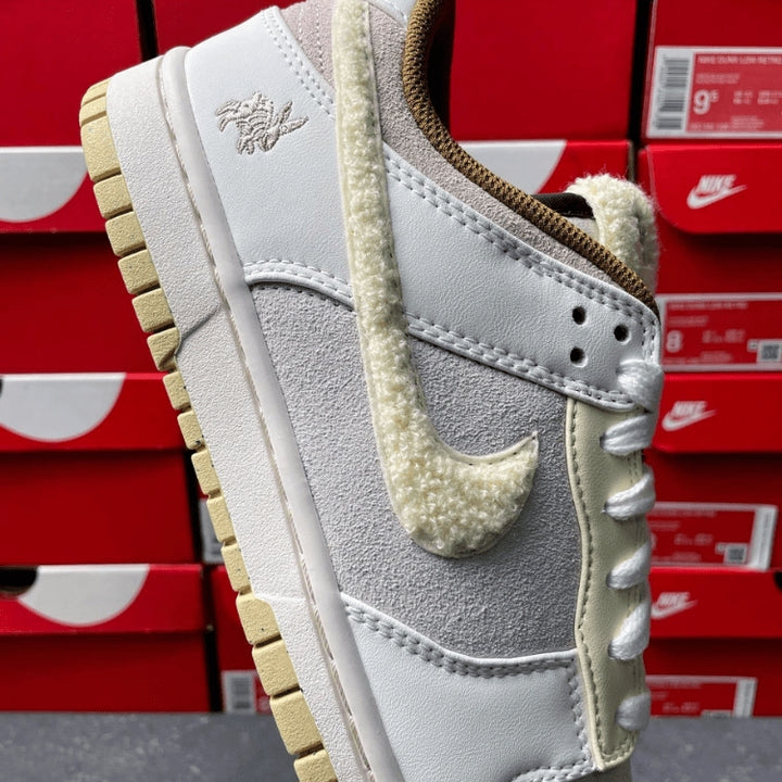 Dunk Low Year of the Rabbit