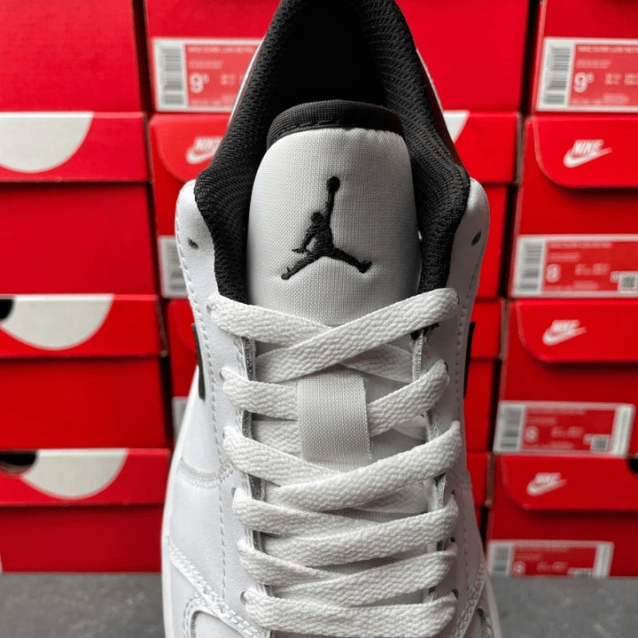 Air Jordan 1 Low White Black