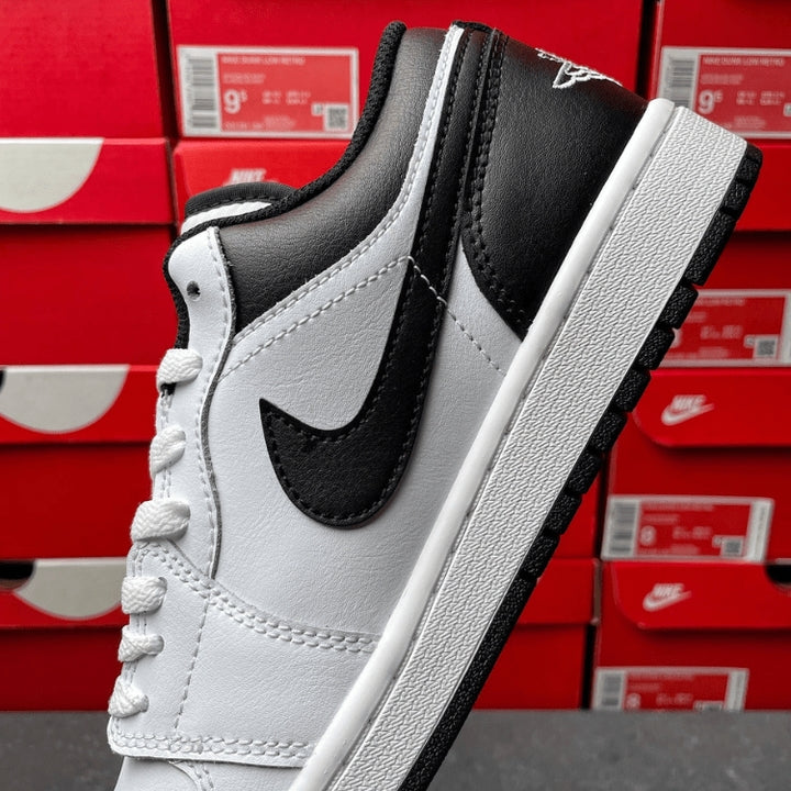 Air Jordan 1 Low White Black