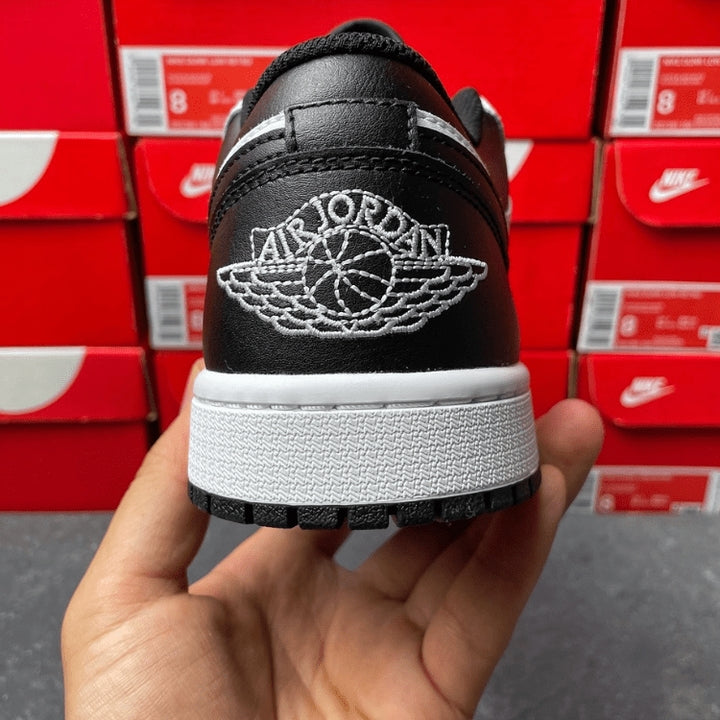 Air Jordan 1 Low White Black