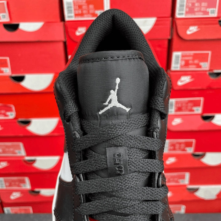 Air Jordan 1 Low Bred Toe