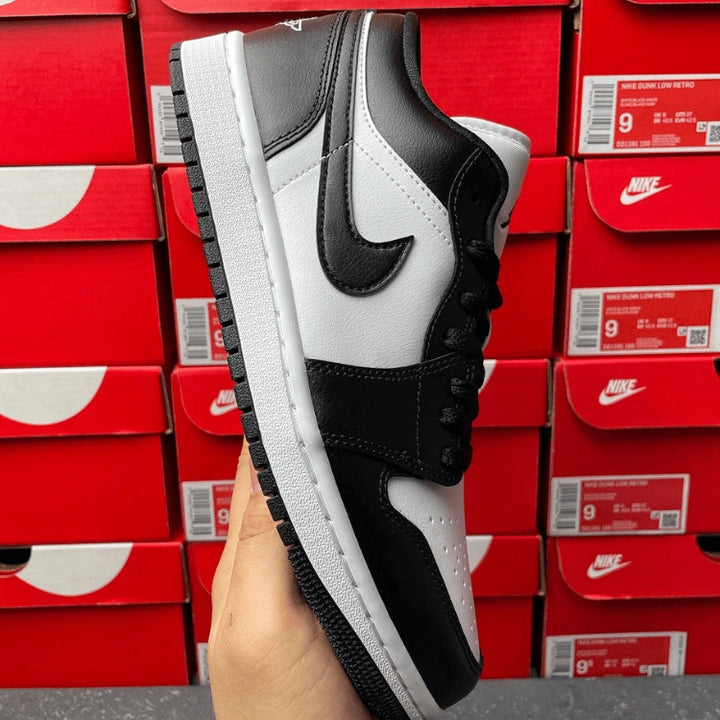 Air Jordan 1 Low Panda Edition