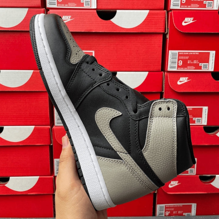 Air Jordan 1 Retro High OG Shadow