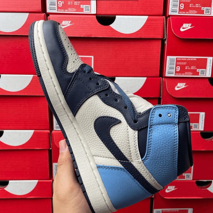 Air Jordan 1 Retro High OG Obsidian