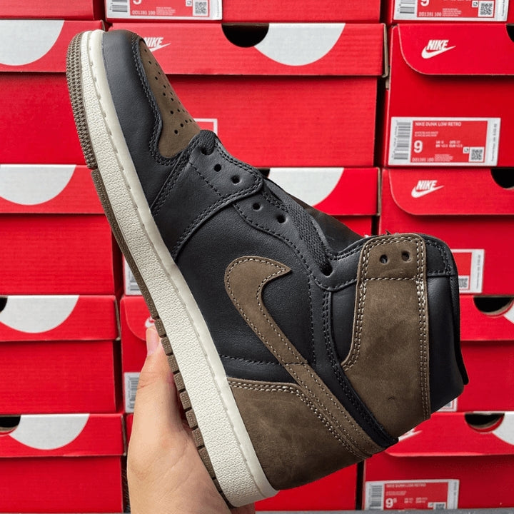 Air Jordan 1 High OG Palomino