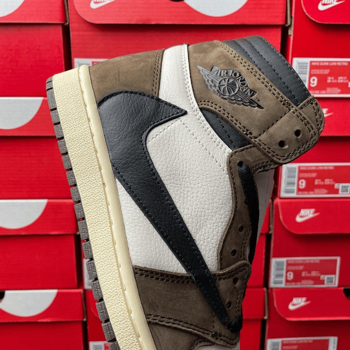 Air Jordan 1 High OG x Travis Scott Dark Mocha