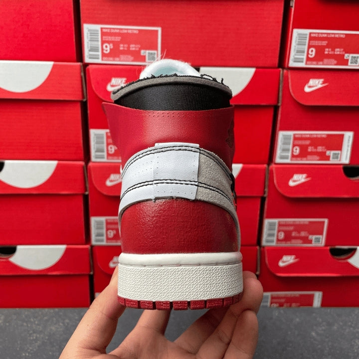 Air Jordan 1 Retro High x Off White Chicago