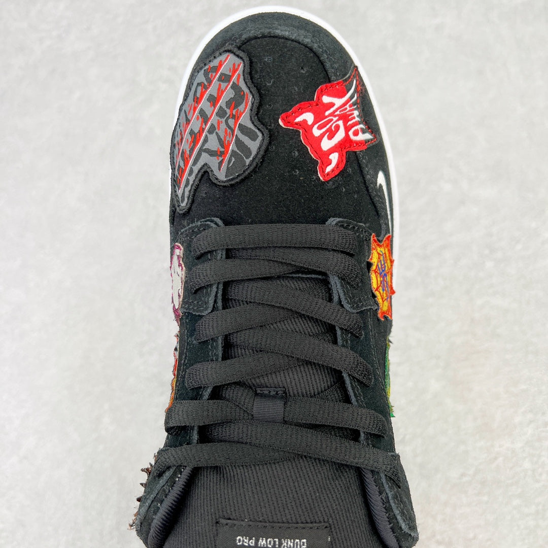 Dunk Low SB Neckface