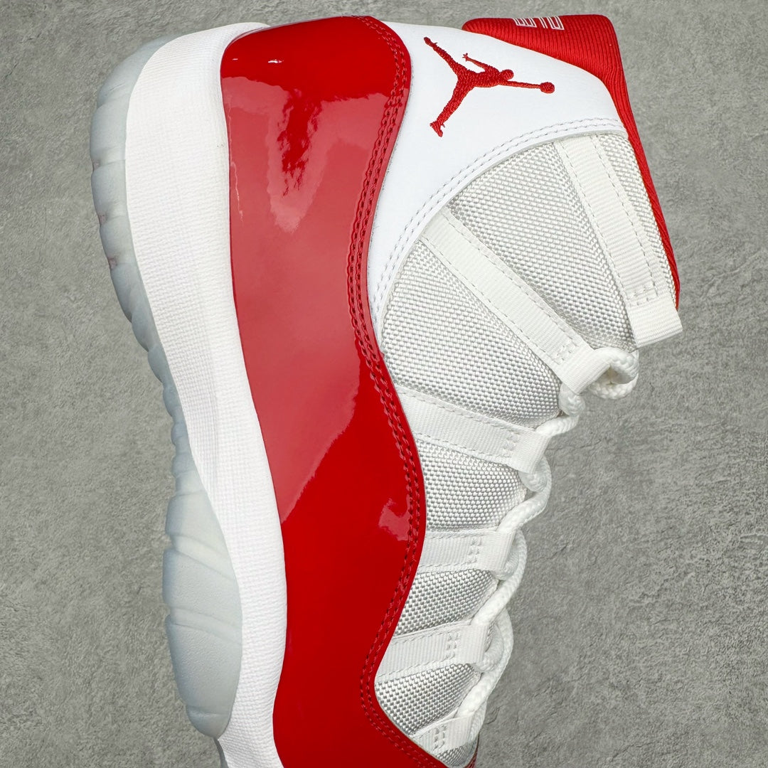 Air Jordan 11 Retro Varsity Red