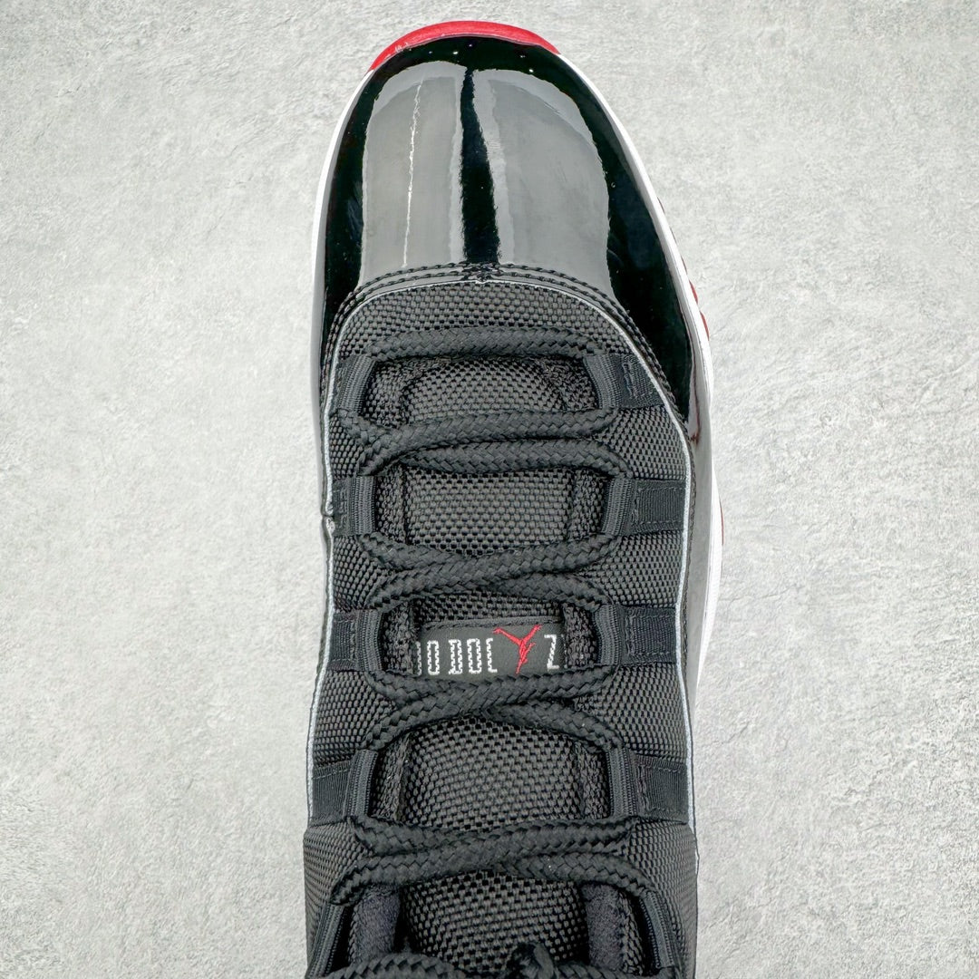 Air Jordan 11 Retro Bred
