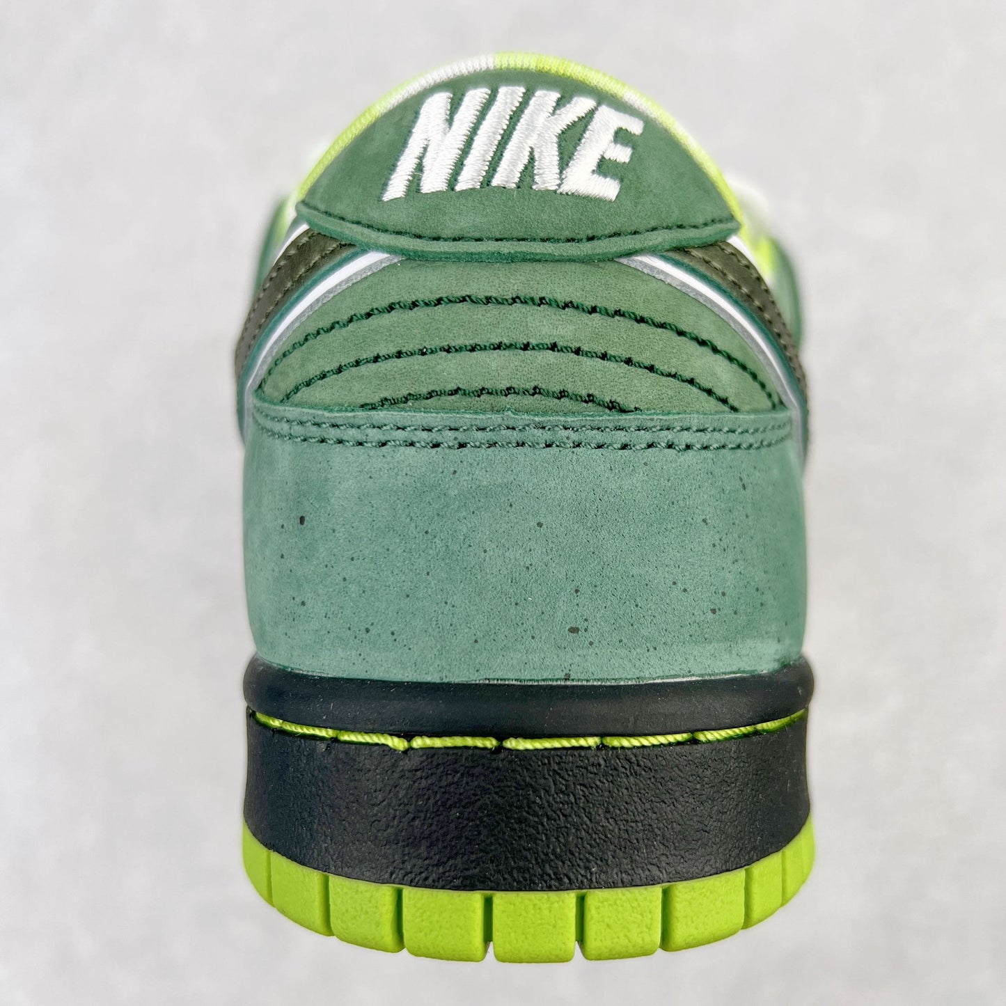 Dunk Low SB x Concepts 'Green Lobster'