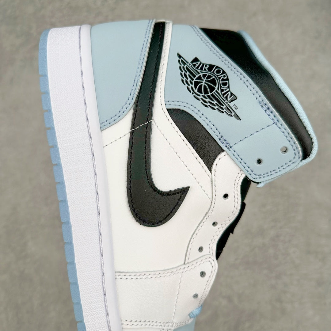Air Jordan 1 Mid SE Ice Blue