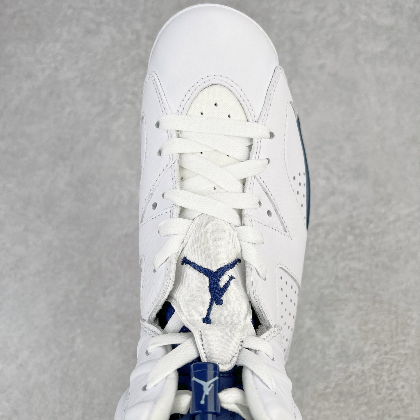 Air Jordan 6 Retro Midnight Navy