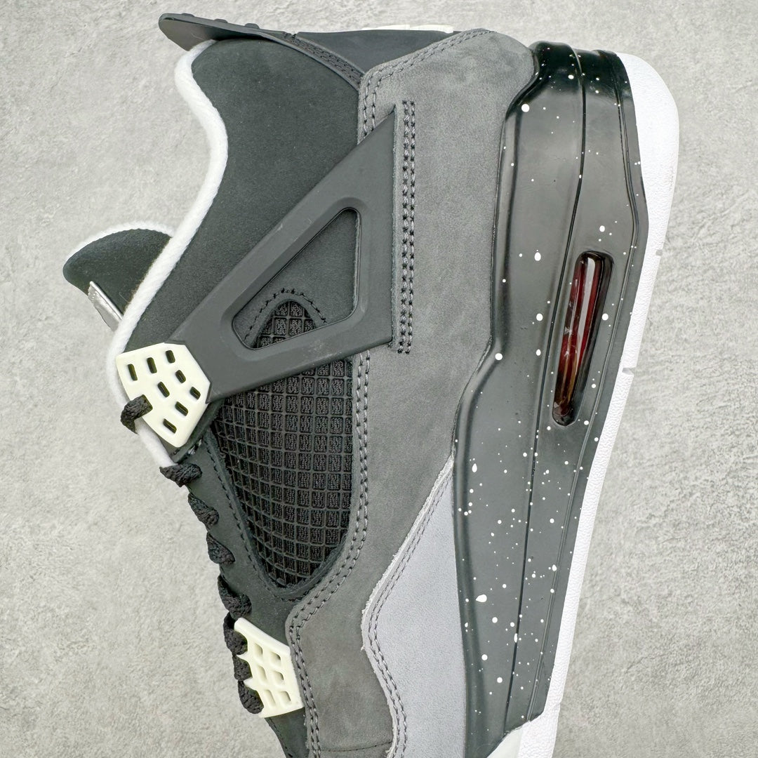 Air Jordan 4 Retro Fear