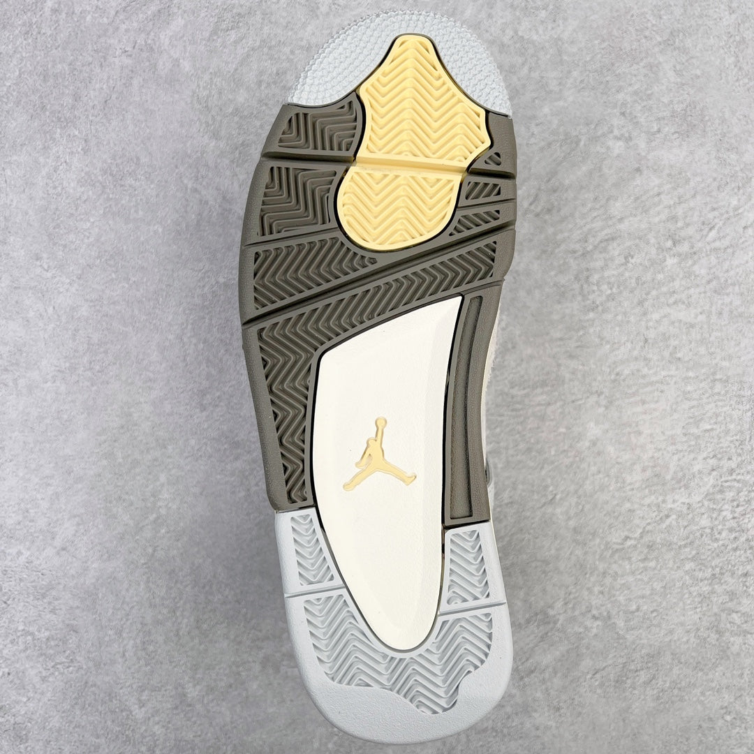 Air Jordan 4 Retro SE Craft Photon Dust