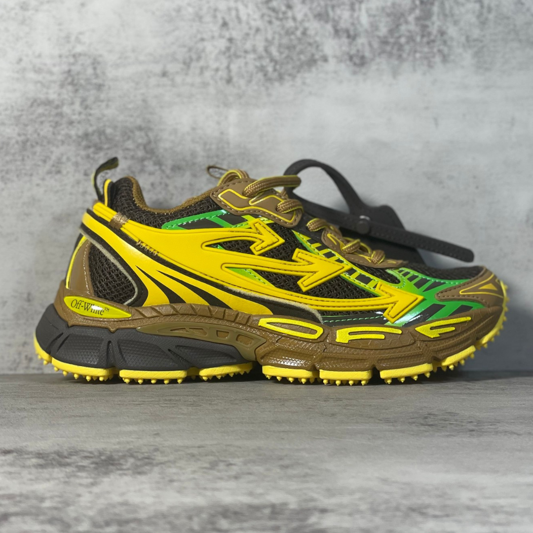 OFF-WHITE Be Right Back ‘Yellow Brown’