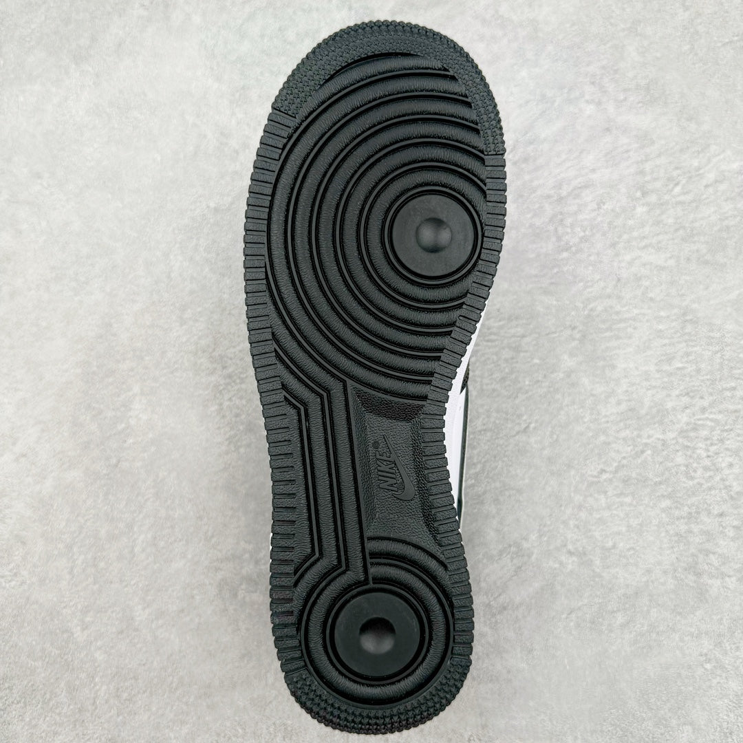 Air Force 1 '07 Panda