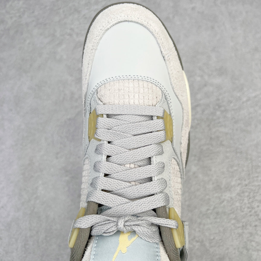 Air Jordan 4 Retro SE Craft Photon Dust