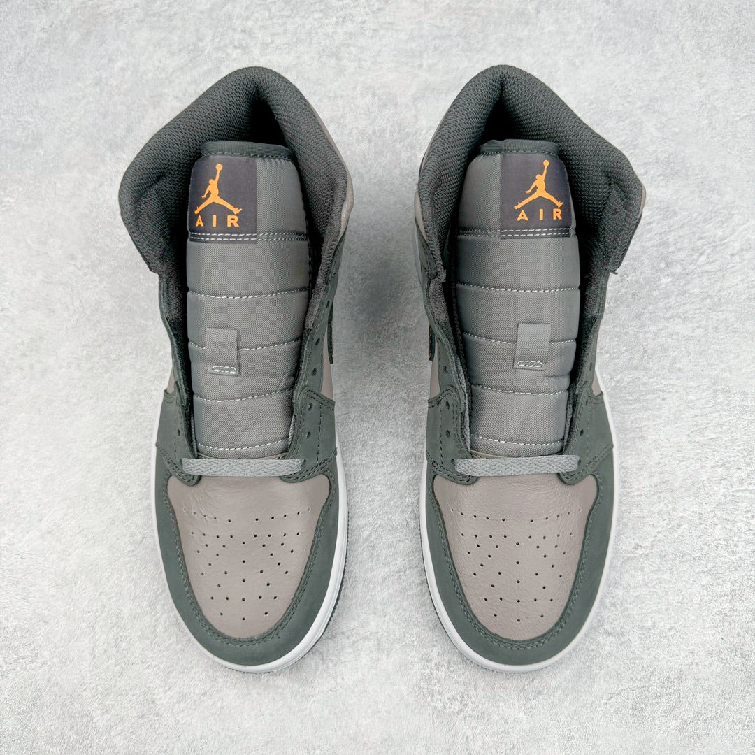 Air Jordan 1 Mid SE Night Stadium