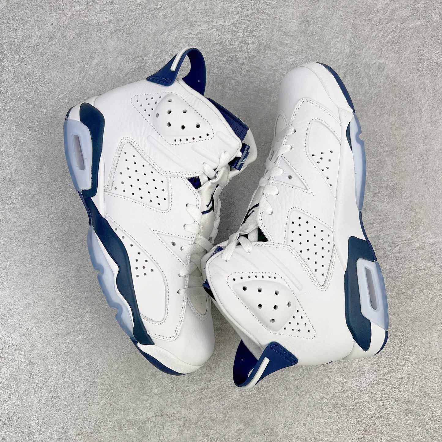 Air Jordan 6 Retro Midnight Navy