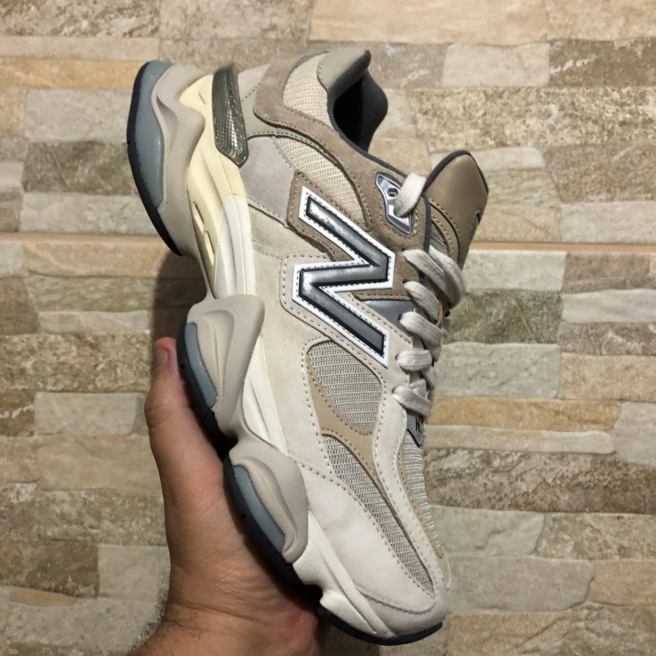 New Balance 9060 Sea Salt (Pronta Entrega)