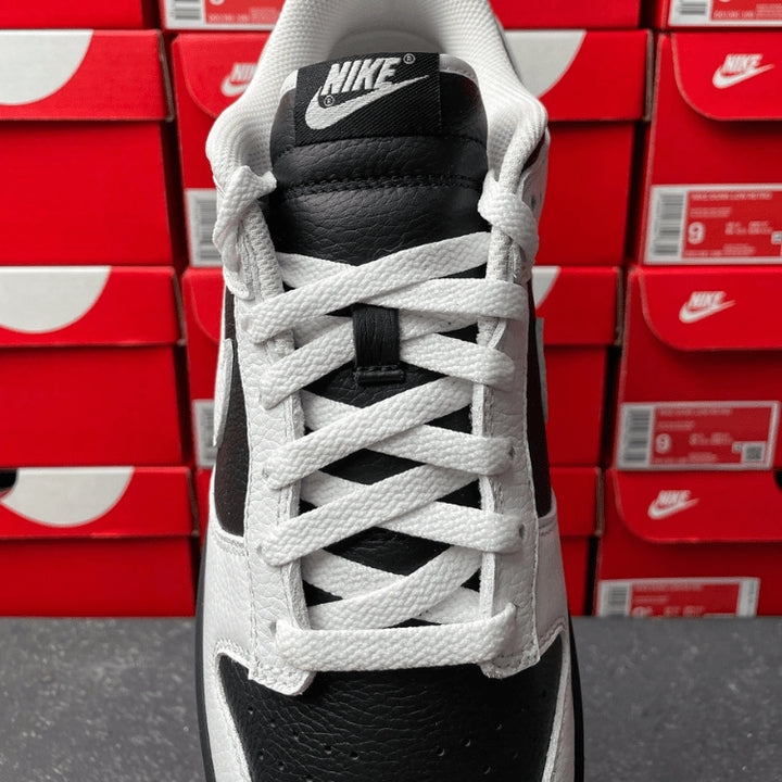 Dunk Low Reverse Panda