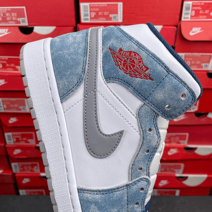 Air Jordan 1 Mid French Blue