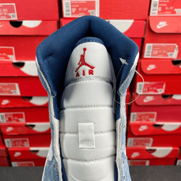 Air Jordan 1 Mid French Blue
