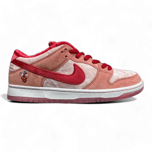 Dunk SB Low Strangelove