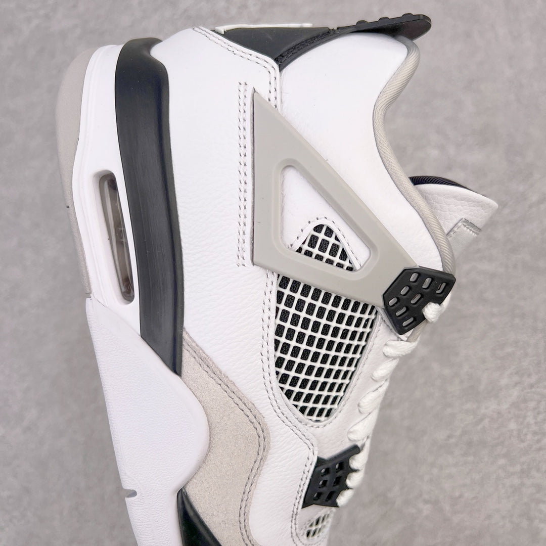 Air Jordan 4 Military Black