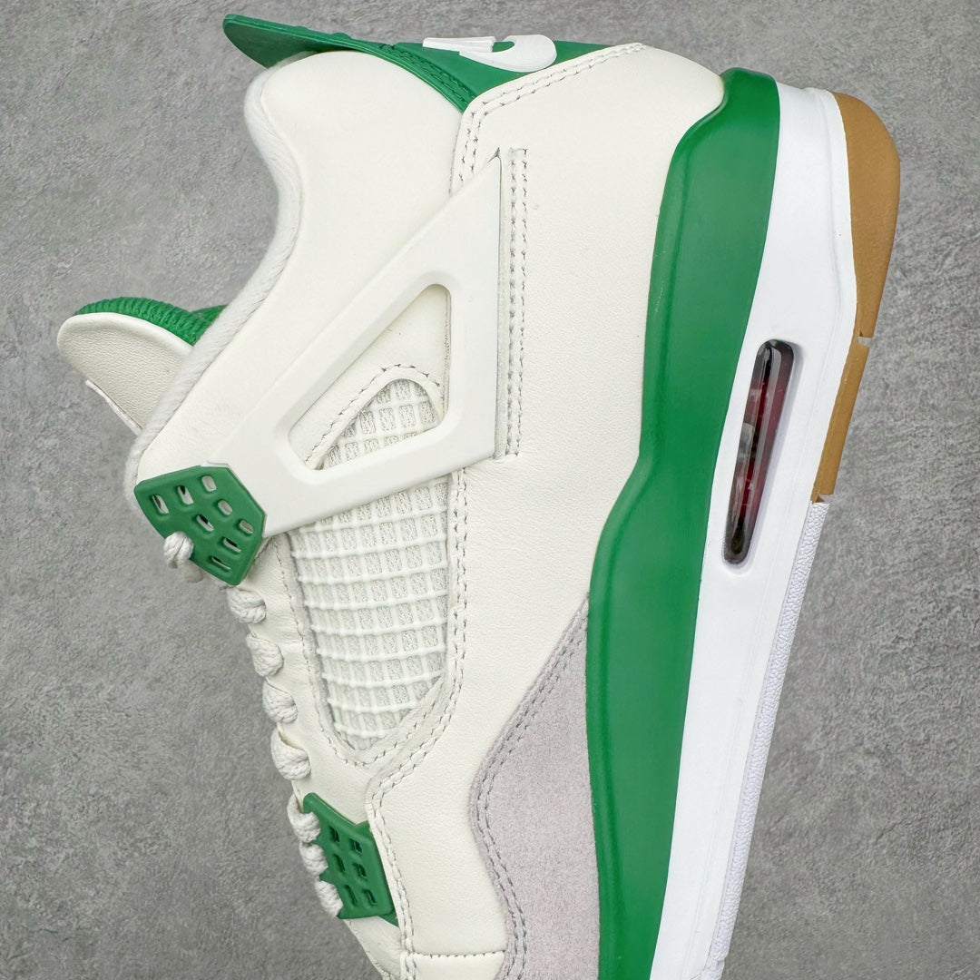 Air Jordan 4 Pine Green