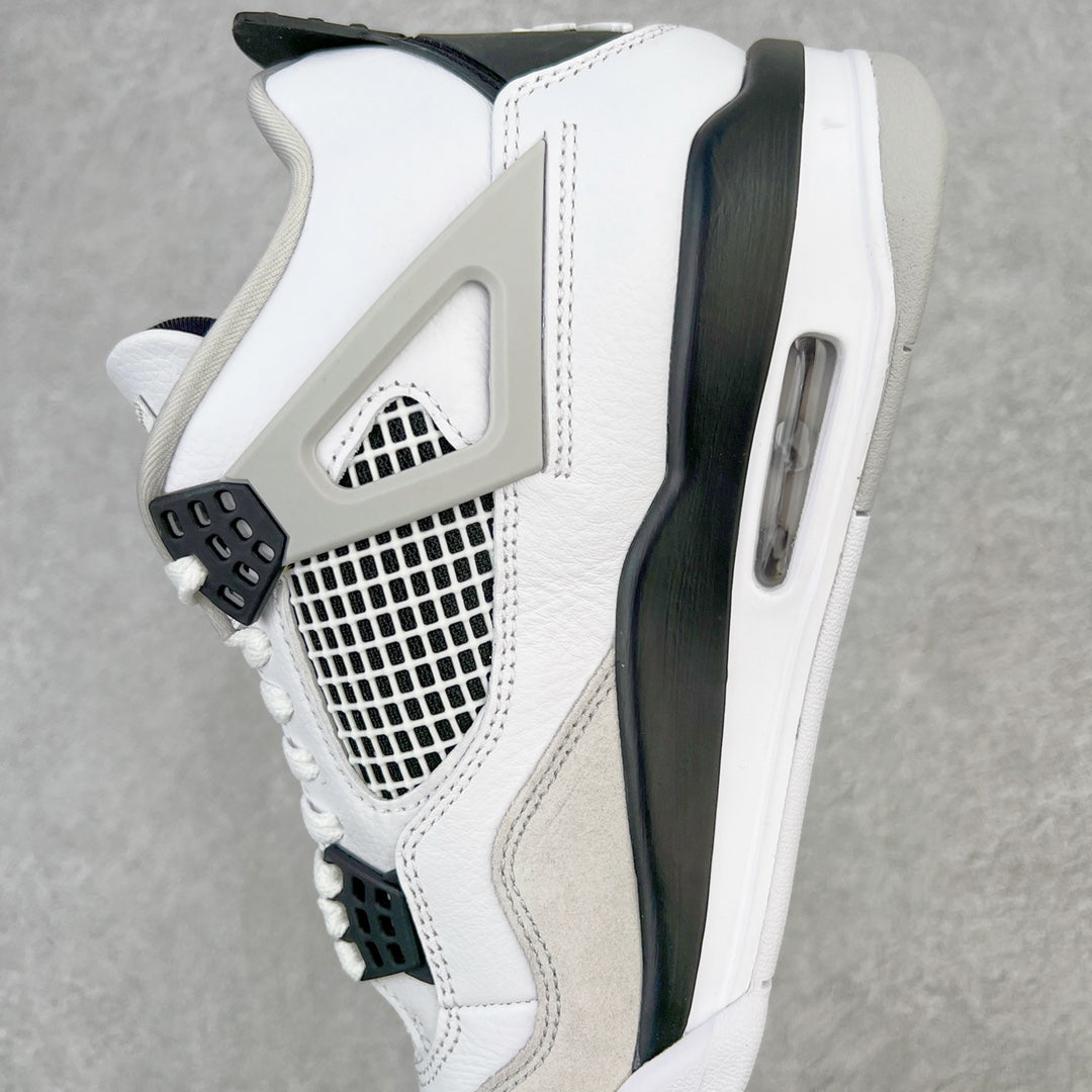Air Jordan 4 Military Black