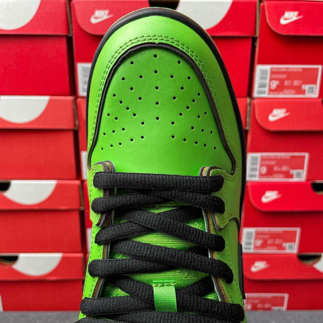Dunk Low SB “The Powerpuff Girls Buttercup”