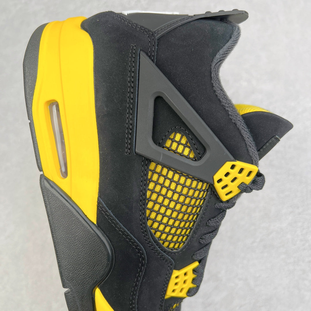 Air Jordan 4 Thunder