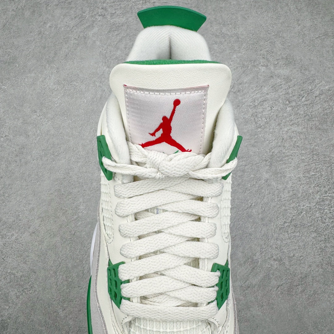 Air Jordan 4 Pine Green