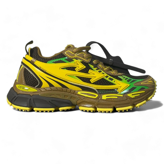 OFF-WHITE Be Right Back ‘Yellow Brown’