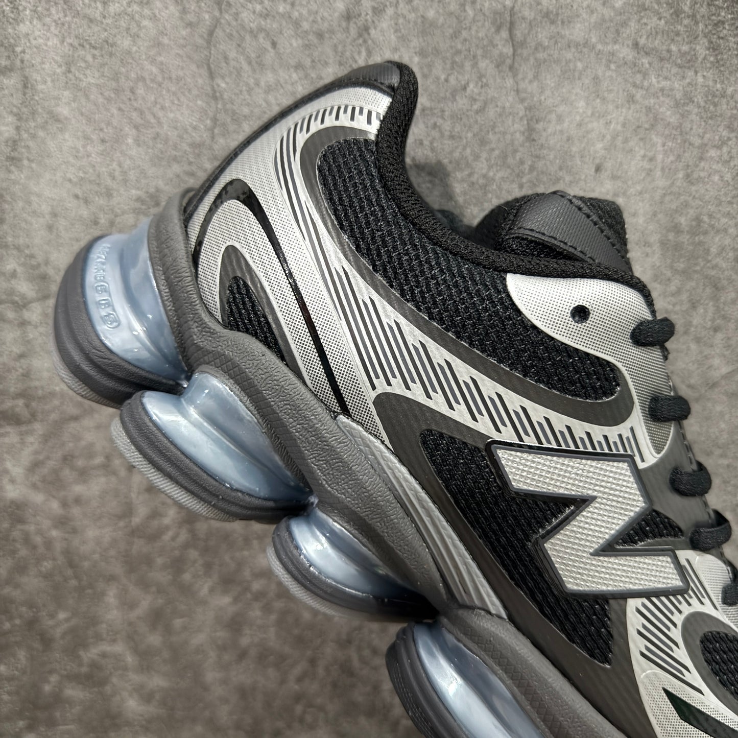 New Balance Abzorb 2000 Black