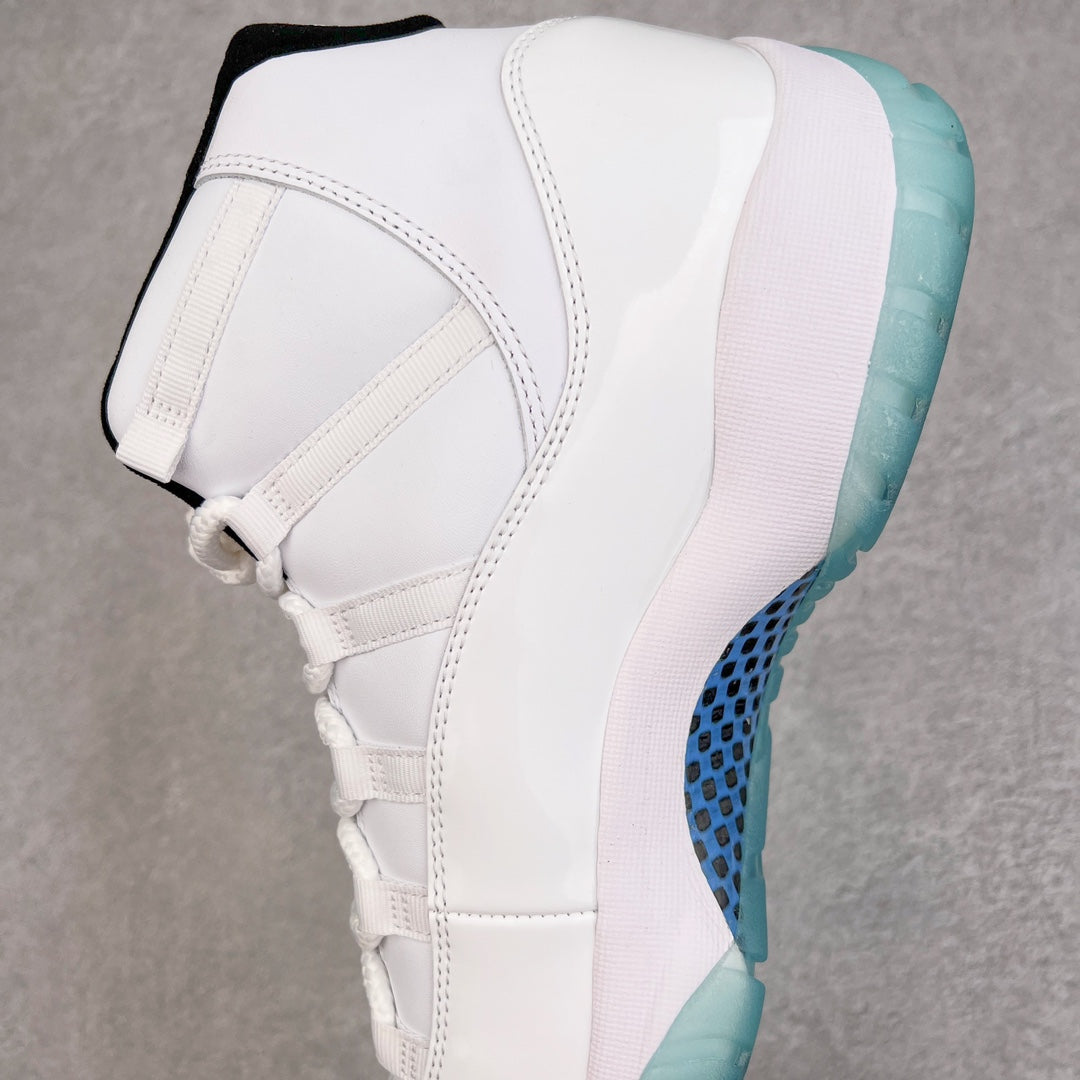 Air Jordan 11 Retro Legend Blue