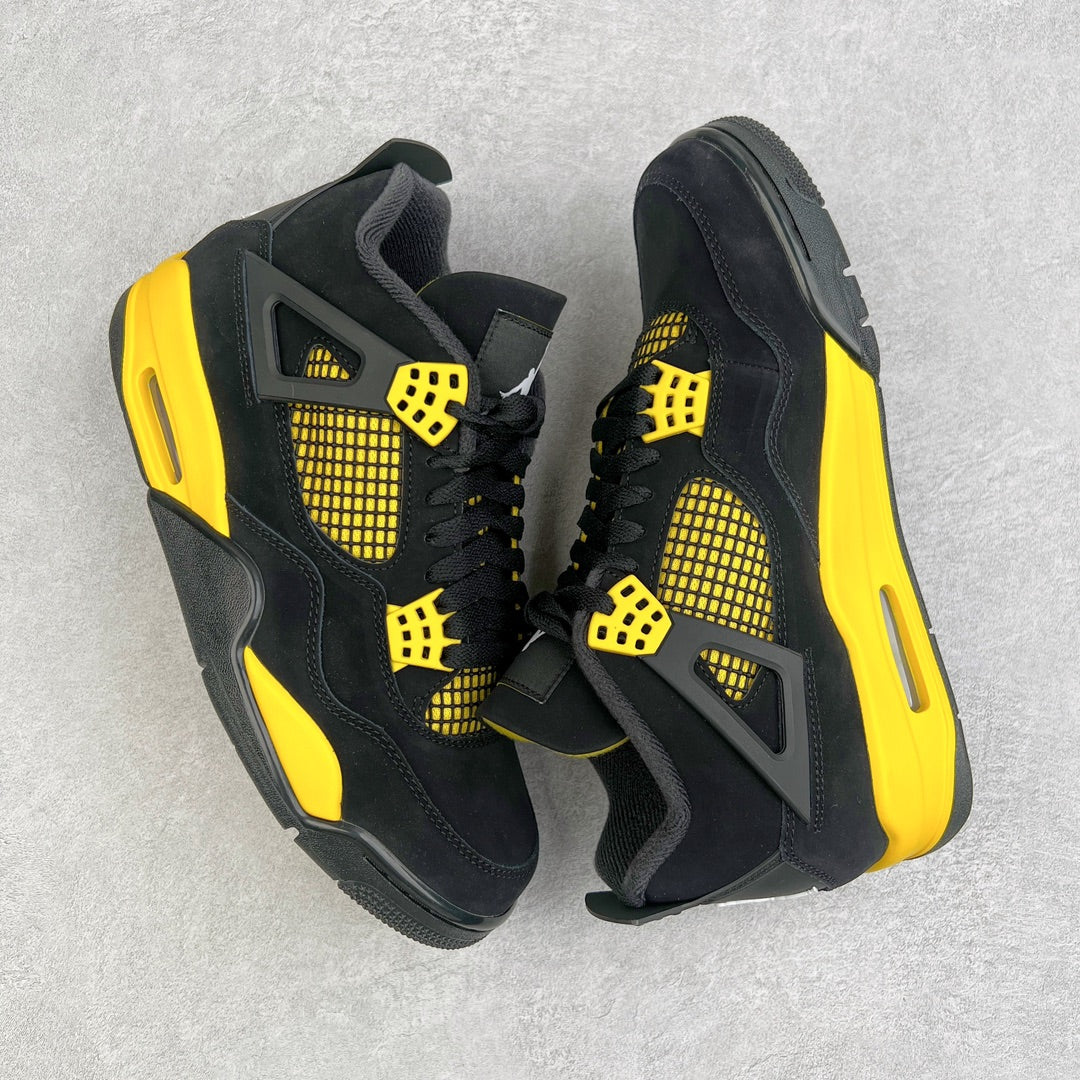 Air Jordan 4 Thunder
