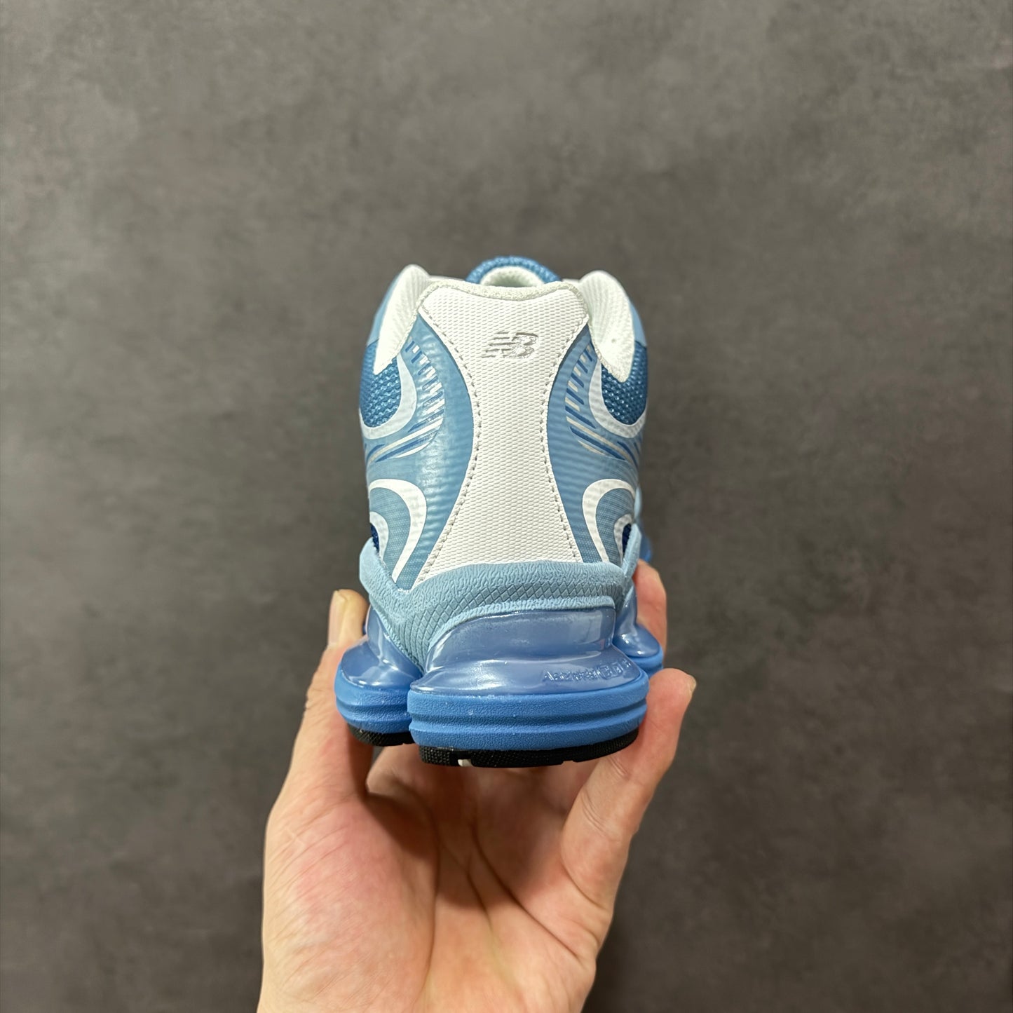 New Balance Abzorb 2000 Baby Blue