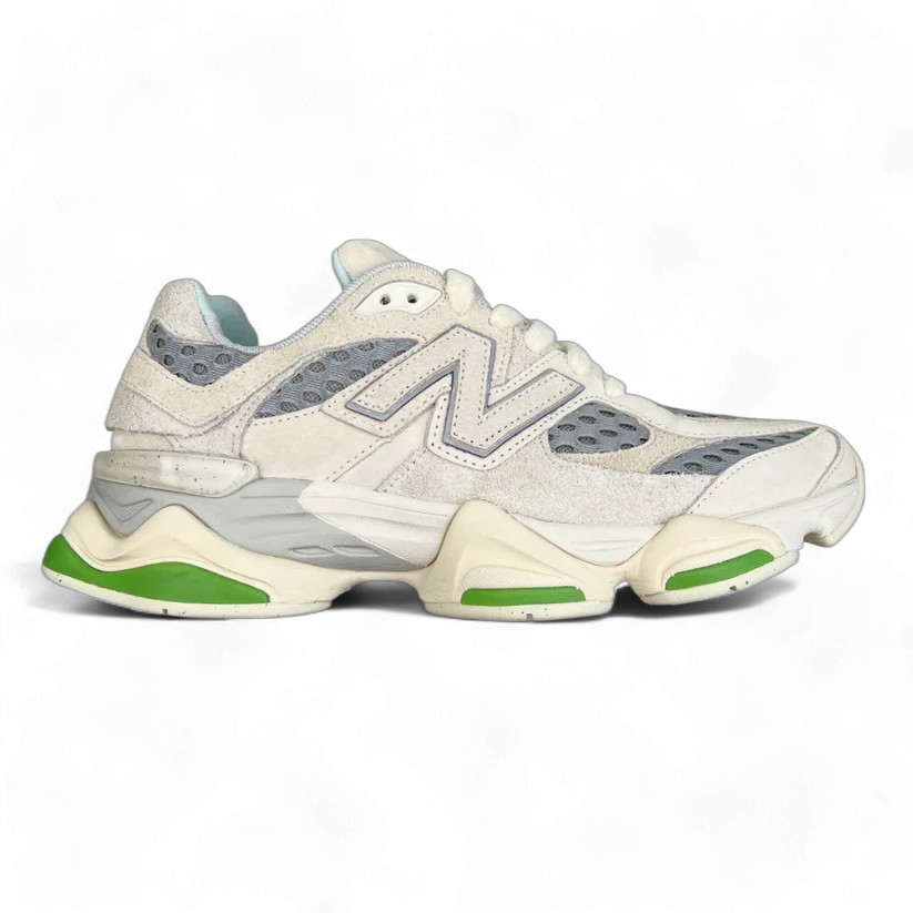 New Balance 9060 Bricks & Wood